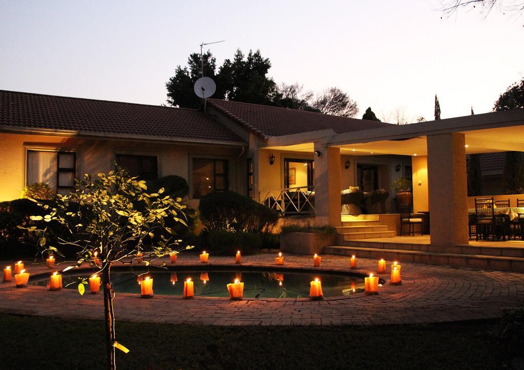 A Hundred Thousand Welcomes B&B Sandton Exteriör bild